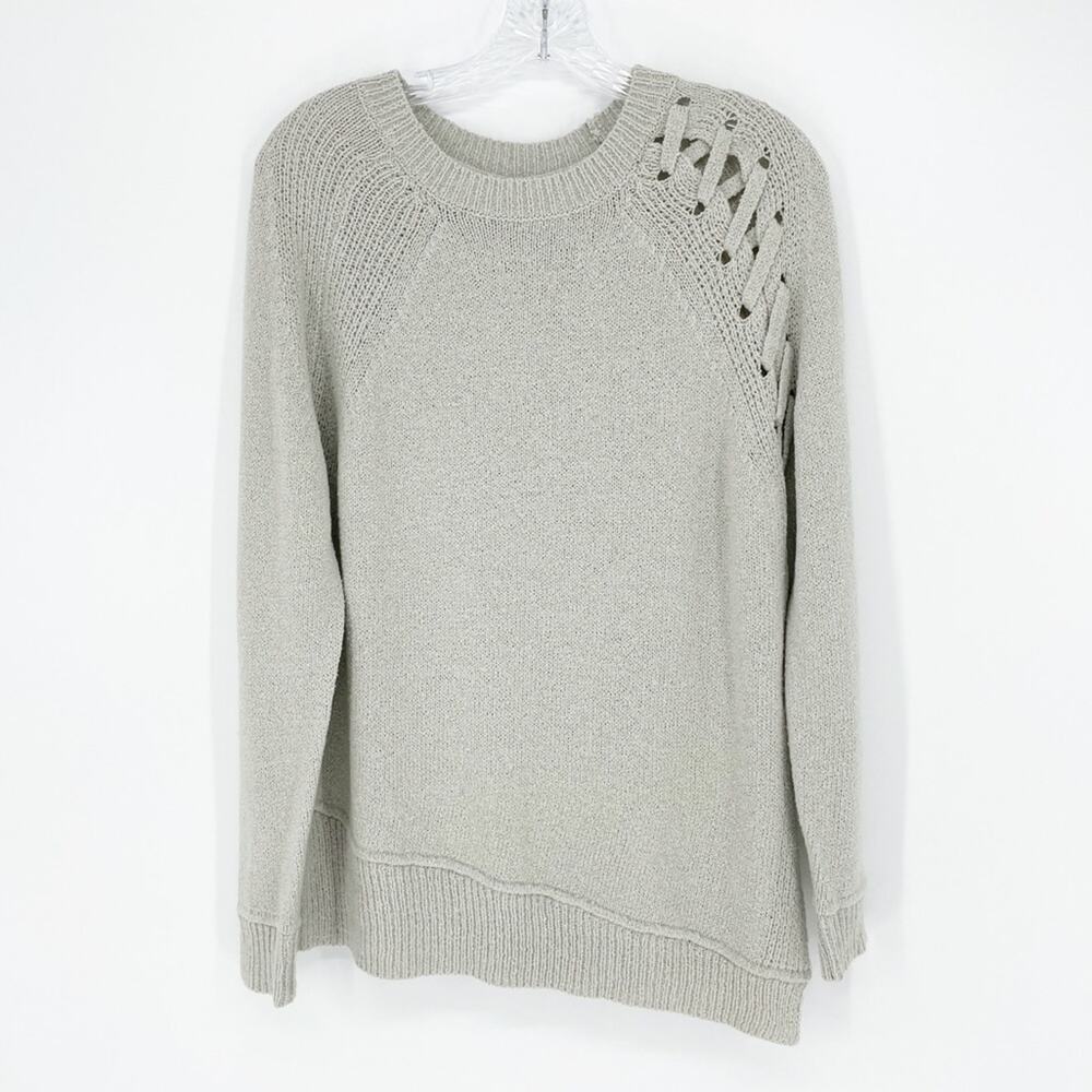Lush Gray Crewneck Sweater Size Small